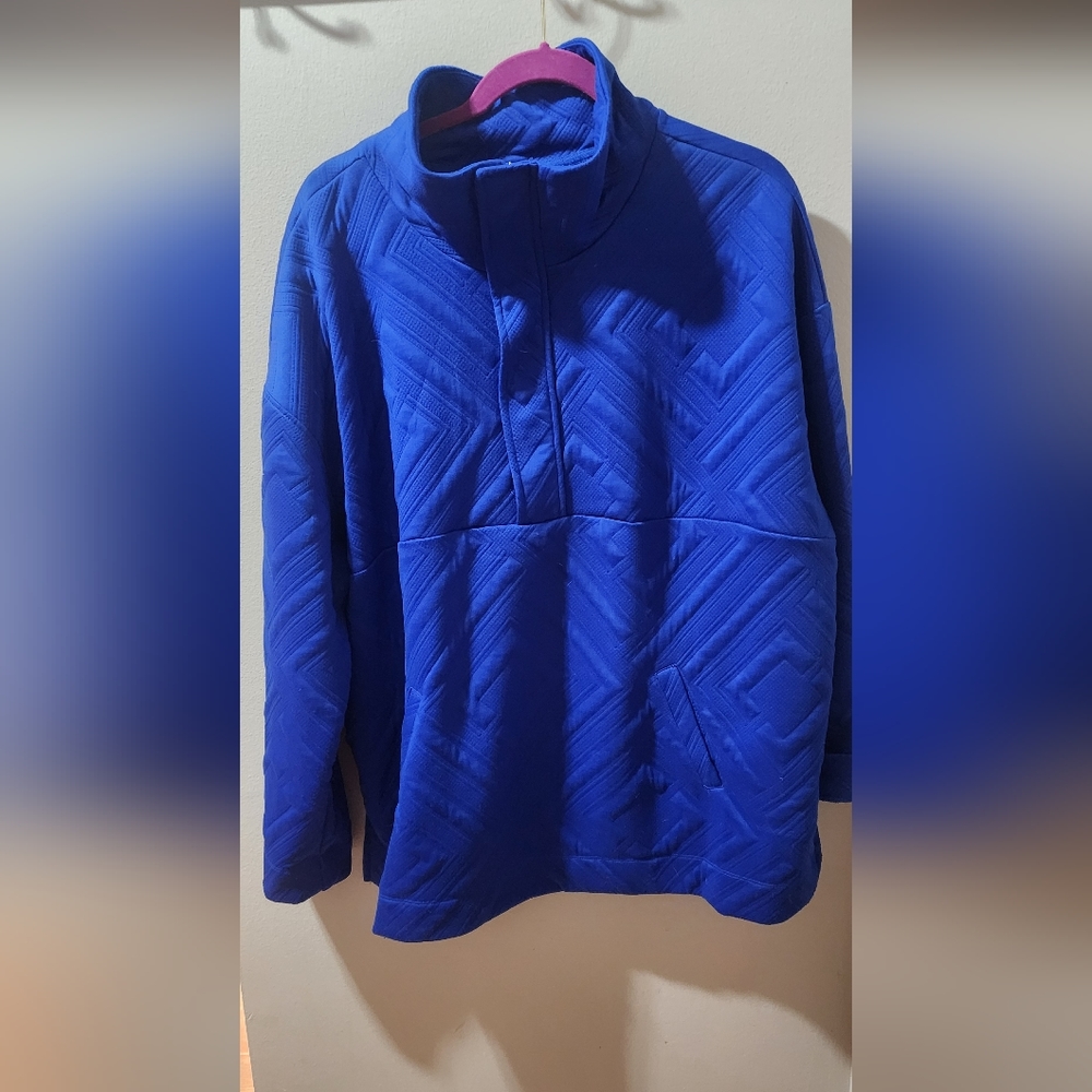 Liz Claiborne sweatshirt